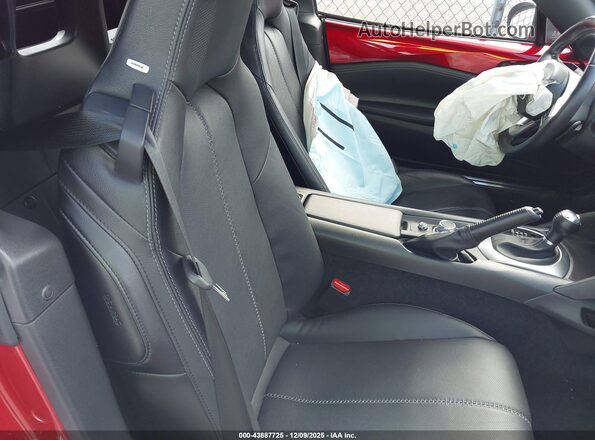 JM1NDAM73P0552108 2023 MAZDA MX-5 MIATA RF Red Widok naklejki z numerem VIN
