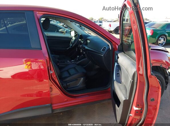 JM3KE2DY3G0823027 2016 MAZDA CX-5 Burgundy Widok wnętrza z przodu