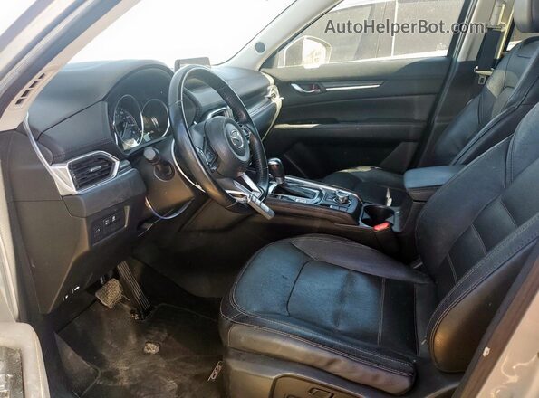 JM3KFADL7H0127848 2017 MAZDA CX-5 Серебряный Вид салона спереди
