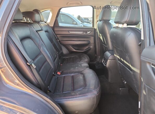 JM3KFBCM8N0526800 2022 MAZDA CX-5 Угольный Вид задней части салона