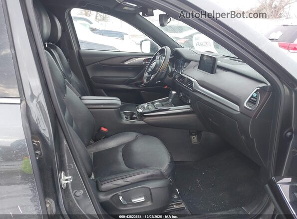 JM3TCBDY4H0129023 2017 MAZDA CX-9 Серый Вид салона спереди