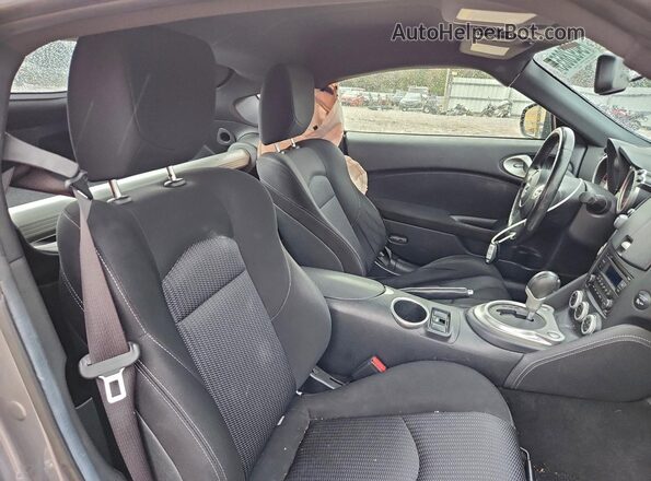 JN1AZ4EH7KM422636 2019 NISSAN 370Z Серебряный Вид задних сидений