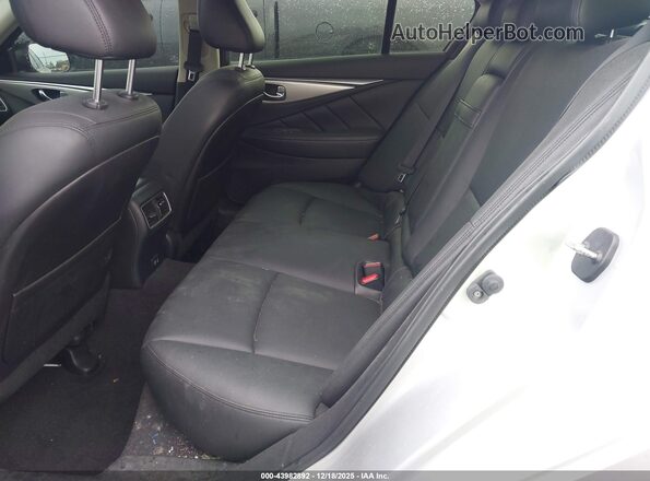 JN1EV7AP0LM200548 2020 INFINITI Q50 Silver Widok naklejki z numerem VIN