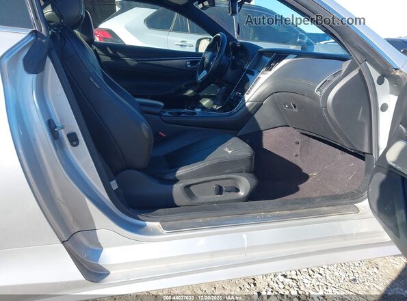 JN1EV7EK4KM231685 2019 INFINITI Q60 Серебряный Вид салона спереди