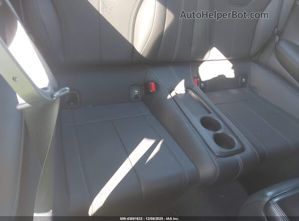 JN1FV7EL5JM631024 2018 INFINITI Q60 White VIN կոդի պիտակի տեսք