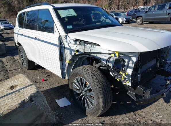 JN8AY2BB1R9850546 2024 NISSAN ARMADA White Delantero derecho