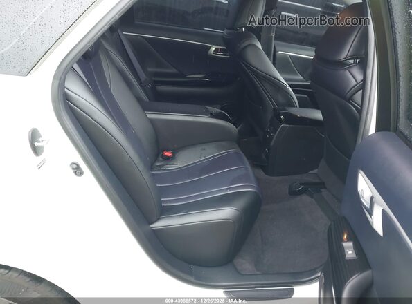JTDBVRBD5JA005379 2018 TOYOTA MIRAI White Вид наклейки з VIN-кодом