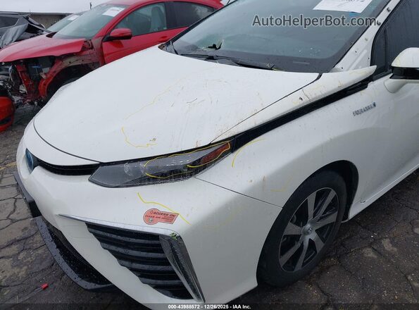 JTDBVRBD5JA005379 2018 TOYOTA MIRAI White Вид спереду