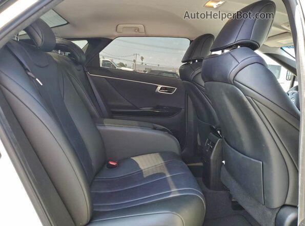 JTDBVRBDXKA006173 2019 TOYOTA MIRAI White Հետևի նստատեղերի տեսք