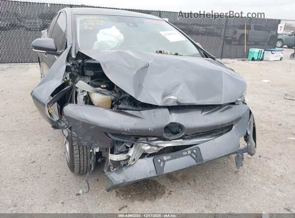 JTDKARFUXH3532869 2017 TOYOTA PRIUS Gray Widok z przodu