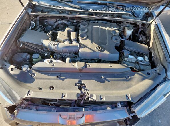 JTEEU5JR1M5237573 2021 TOYOTA 4RUNNER Серый Вид задней части салона
