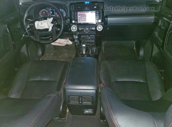 JTERU5JR7R6229061 2024 TOYOTA 4RUNNER Black Dashboard view