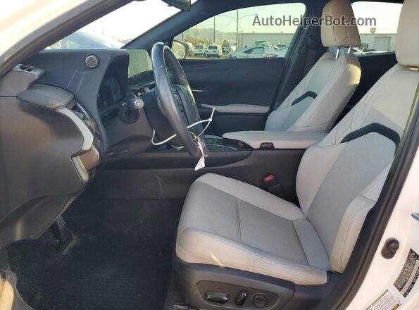 JTHB6JBH6P2145508 2023 LEXUS UX Белый Вид салона спереди