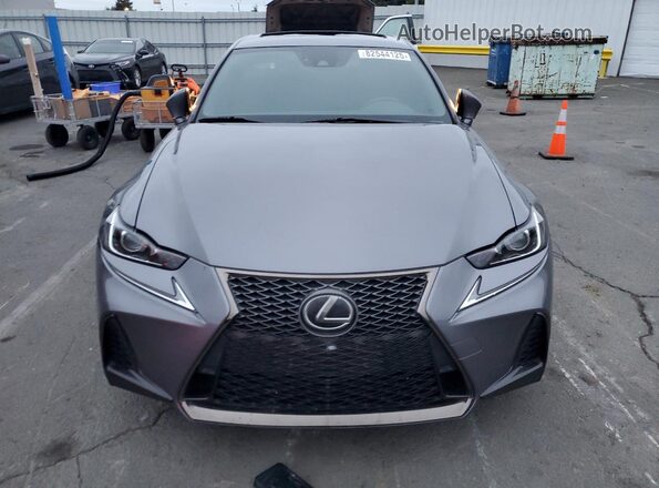 JTHBA1D20J5069801 2018 LEXUS IS Gray Widok z przodu