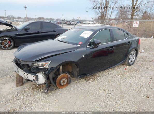 JTHBA1D20J5076618 2018 LEXUS IS 300 Черный Передняя левая четверть