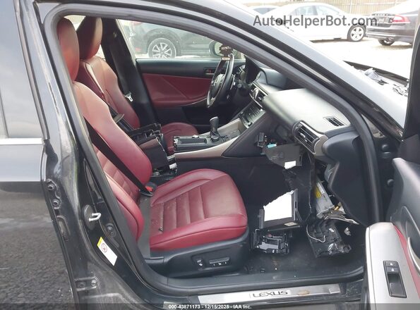 JTHBA1D20J5076618 2018 LEXUS IS 300 Черный Вид салона спереди