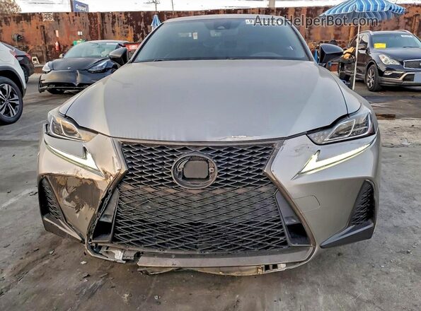 JTHBA1D22K5098184 2019 LEXUS IS Серый Вид спереди