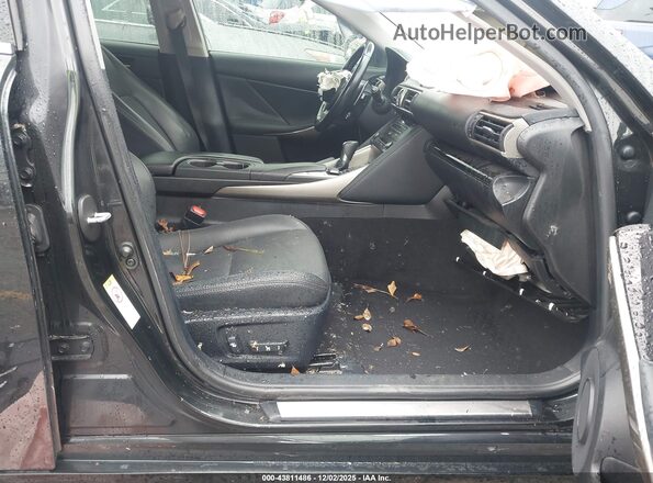 JTHBA1D23H5051190 2017 LEXUS IS 200T Black Widok wnętrza z przodu