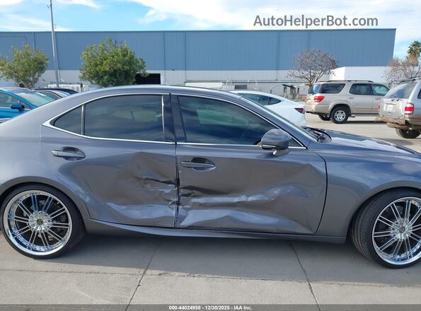 JTHBA1D27K5086337 2019 LEXUS IS 300 Серый Вид спереди