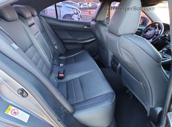 JTHBA1D28J5083459 2018 LEXUS IS Серый Вид задних сидений