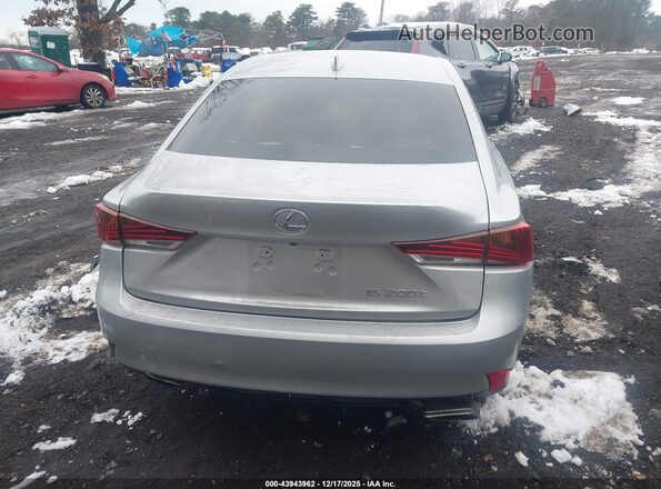 JTHBA1D29H5047600 2017 LEXUS IS 200T Серебряный 