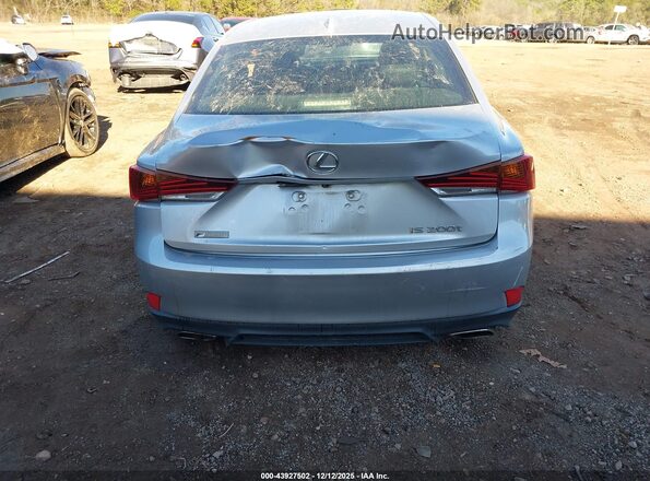 JTHBA1D29H5050125 2017 LEXUS IS 200T Серебряный 