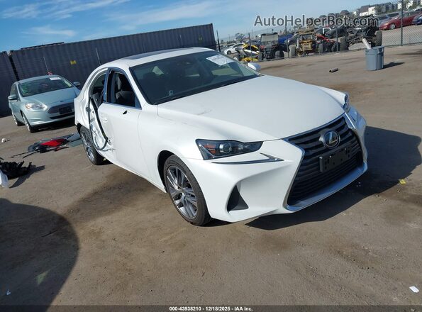 JTHBA1D2XK5087983 2019 LEXUS IS 300 Белый Передняя правая четверть