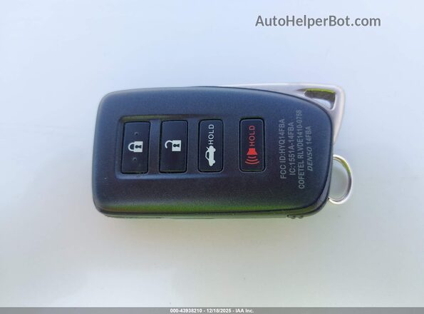 JTHBA1D2XK5087983 2019 LEXUS IS 300 Белый Вид панели приборов