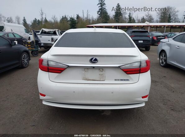 JTHBW1GG9G2110204 2016 LEXUS ES 300H Белый 
