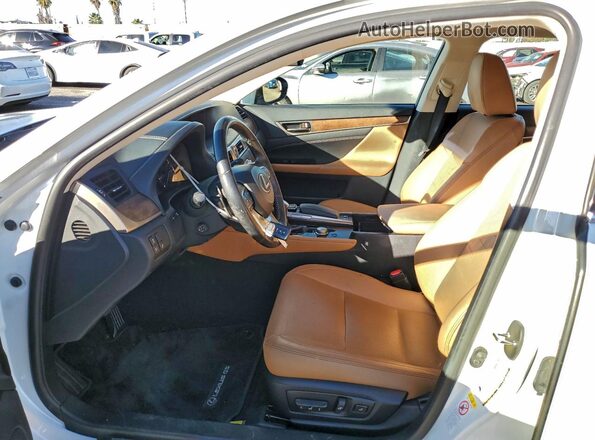 JTHBZ1BL6JA012773 2018 LEXUS GS Белый Вид салона спереди