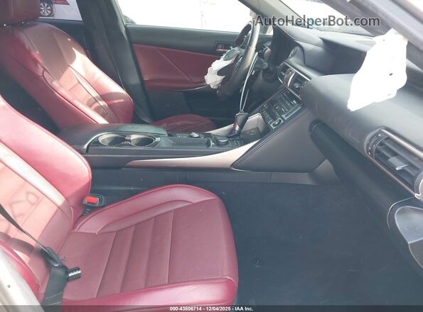 JTHC81D26K5039316 2019 LEXUS IS 300 Серый Вид салона спереди