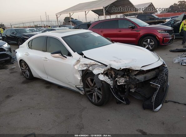 JTHC81F28M5046705 2021 LEXUS IS 300 White Delantero derecho