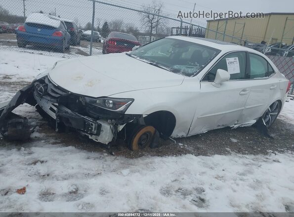 JTHCM1D20H5016375 2017 LEXUS IS 300 Белый Вид спереди