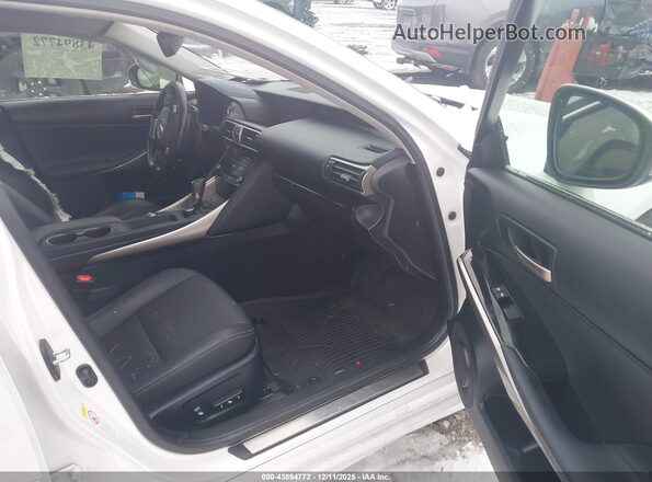 JTHCM1D20H5016375 2017 LEXUS IS 300 Белый Вид салона спереди