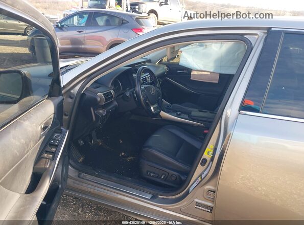 JTHCM1D2XG5012039 2016 LEXUS IS 300 Серебряный Вид салона спереди