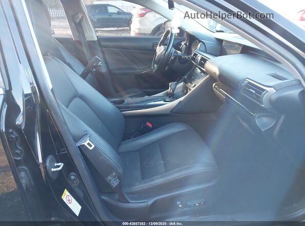JTHCM1D2XH5020434 2017 LEXUS IS 300 Black Widok wnętrza z przodu