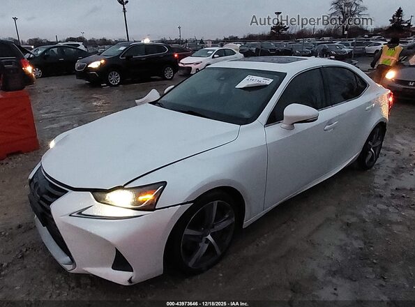 JTHCM1D2XH5021082 2017 LEXUS IS 300 White Vista tres cuartos delantera izquierda