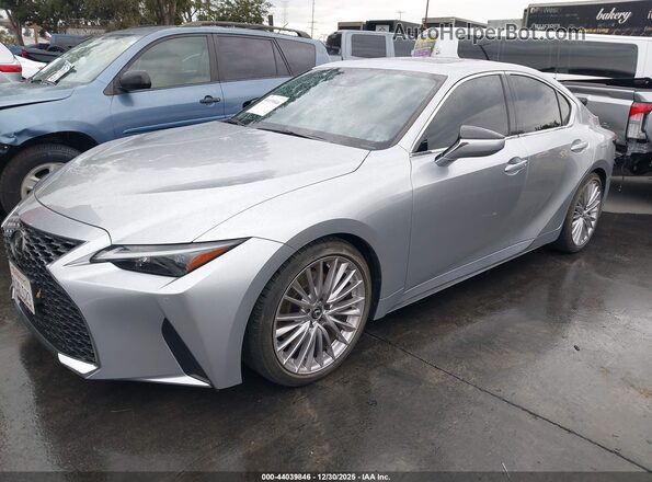 JTHDA1D26P5128559 2023 LEXUS IS 300 Серебряный Передняя левая четверть