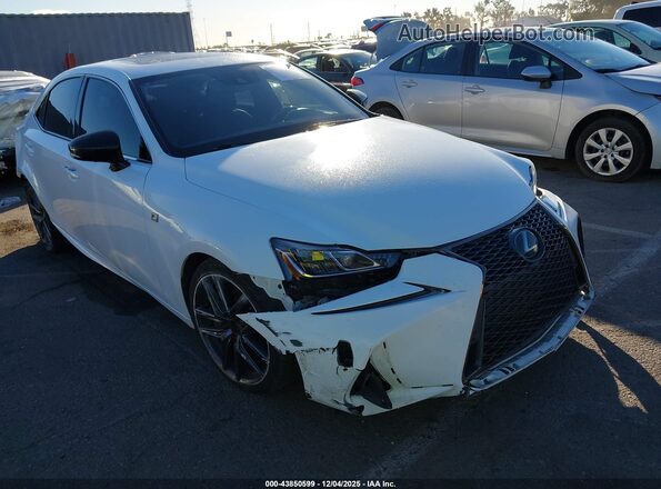 JTHGA1D26L5106102 2020 LEXUS IS 300 Белый Вид спереди
