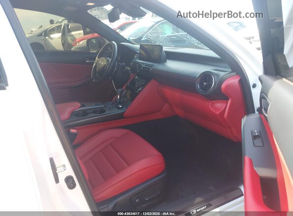 JTHGZ1B26P5066119 2023 LEXUS IS 350 White Widok wnętrza z przodu