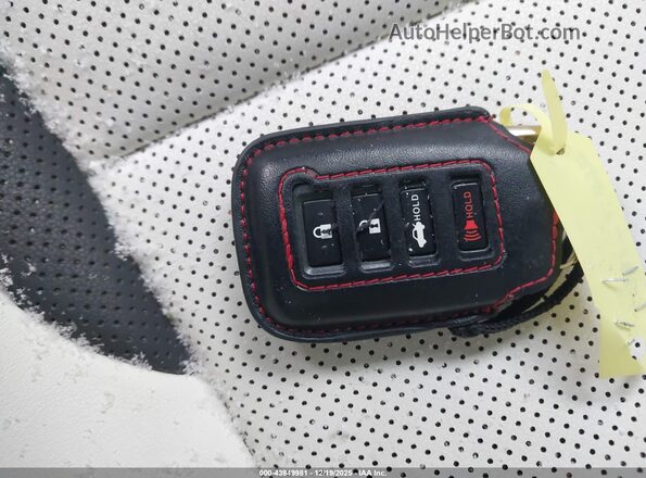 JTHGZ1E2XP5030378 2023 LEXUS IS 350 Золотой Вид панели приборов