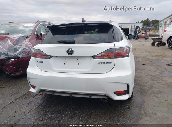 JTHKD5BH2G2256070 2016 LEXUS CT 200H Белый 