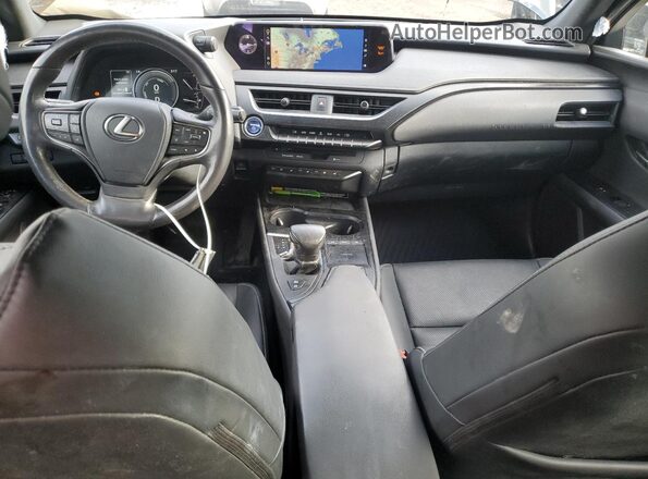JTHL9JBH2M2043856 2021 LEXUS UX Черный Вид панели приборов