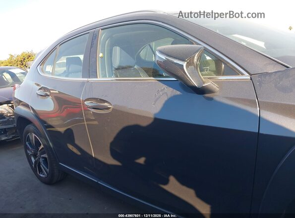 JTHX3JBH0N2049305 2022 LEXUS UX 200 Gray Панорамний вид салону 360°