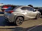 2022 Lexus Ux 200 Base Silver vin: JTHX3JBH4N2054930
