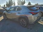 2022 Lexus Ux 200 Base Silver vin: JTHX3JBH4N2054930