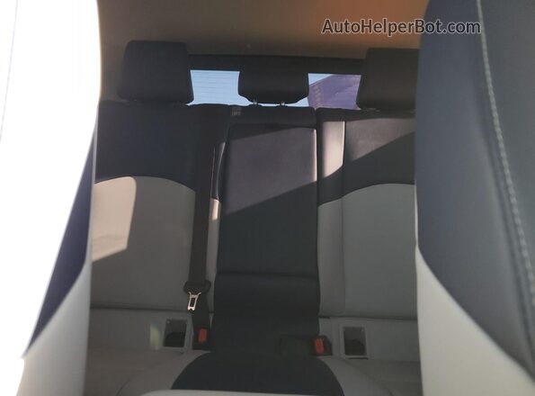 JTHX3JBH5M2032109 2021 LEXUS UX Charcoal Vista de los asientos traseros