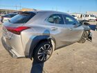 2022 Lexus Ux 200 Base Silver vin: JTHX3JBH8N2049505