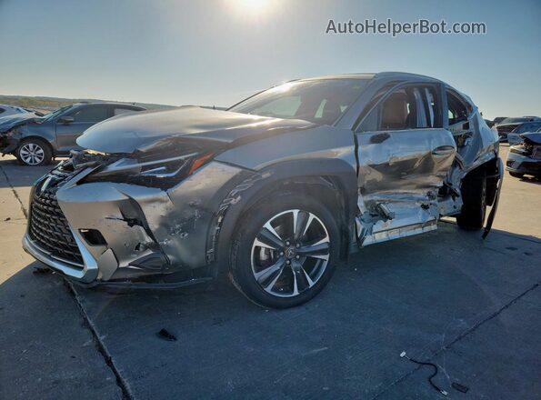 JTHX3JBH8N2049505 2022 LEXUS UX Silver Vista tres cuartos delantera izquierda