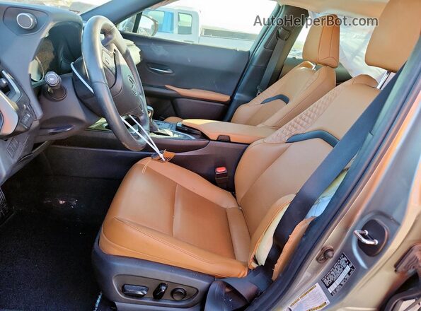 JTHX3JBH8N2049505 2022 LEXUS UX Silver Vista interior delantera